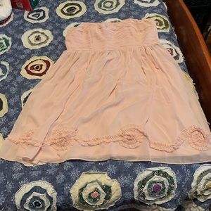 NWT flowy strapless dress